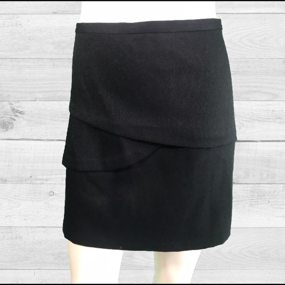 MICHAEL KORS Tiered Skirt Sz. 4